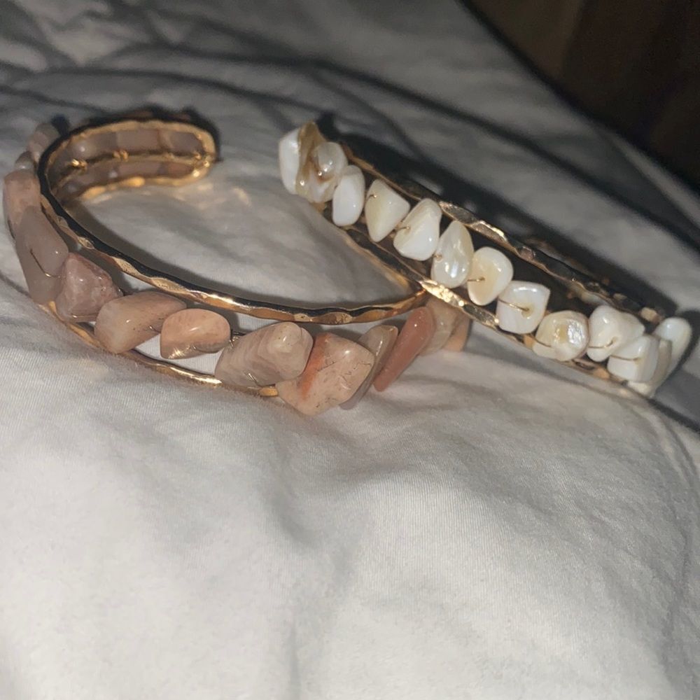 Two Agate Chips Cuff Bracelets - Picture 9 of 10